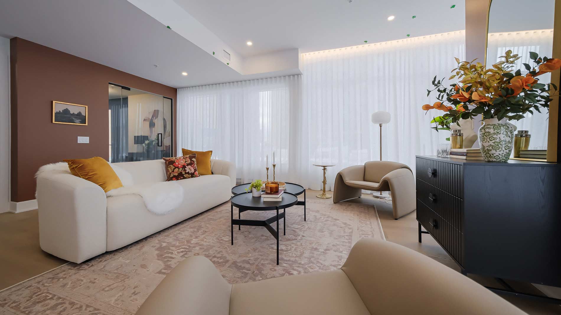 Unité 102, disponible maintenant